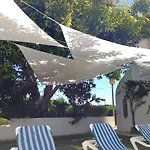 Charming House In + Pool 別荘 カルヴォエイロ