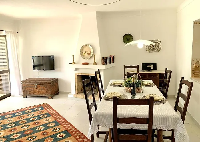 Charming House In + Pool * Carvoeiro (Lagoa)