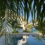Nyaraló Charming House In + Pool Carvoeiro